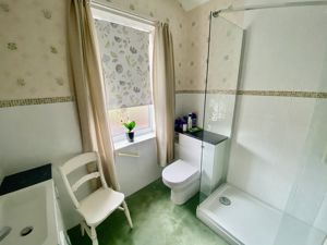 Shower Room/WC- click for photo gallery